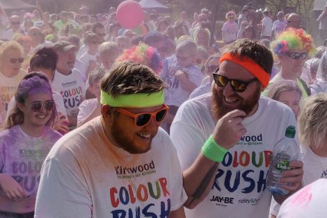 Hundreds come together at the boldest 5k in Kirklees!