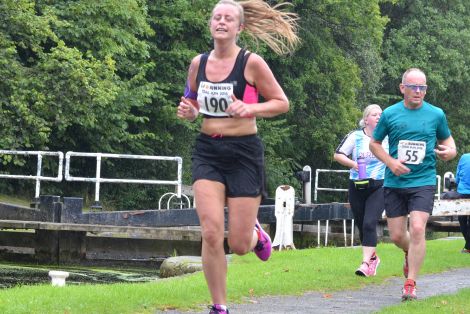 Runners take to the trail for Kirkwood Hospice