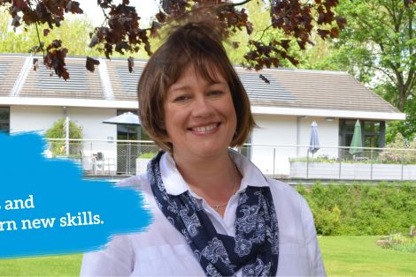 This Nurse supports colleagues and professionals to learn new skills